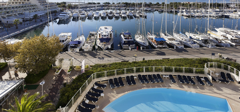 Photo de la piscine de l'hôtel Mercure