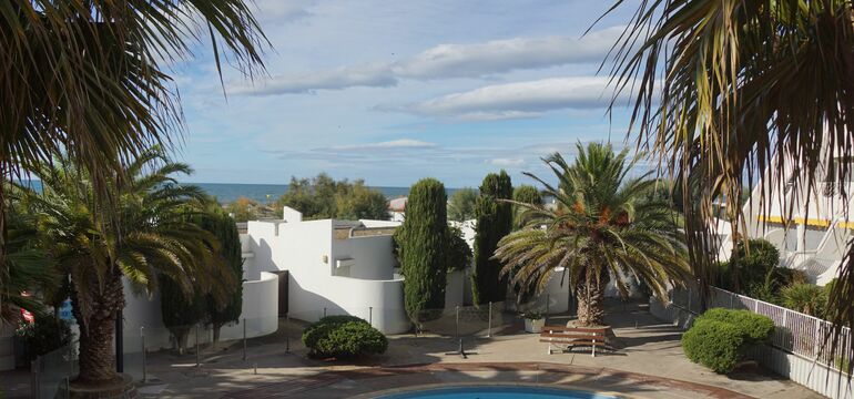 Piscine villa et vue mer