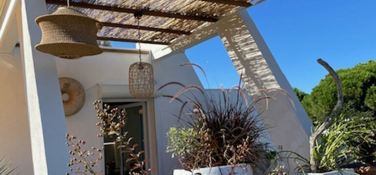 Terrasse vue extérieur bis